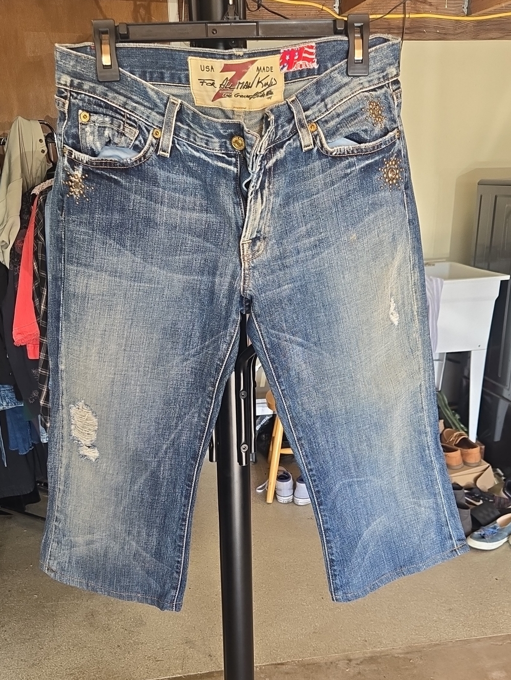 7 For All MankindVintage-Inspired Blue Distressed Women's Jeans with Stud Detail